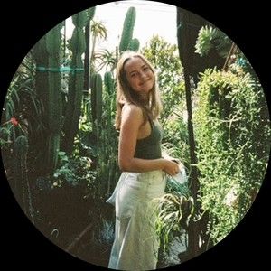 Meet your Posher, Elizabeth